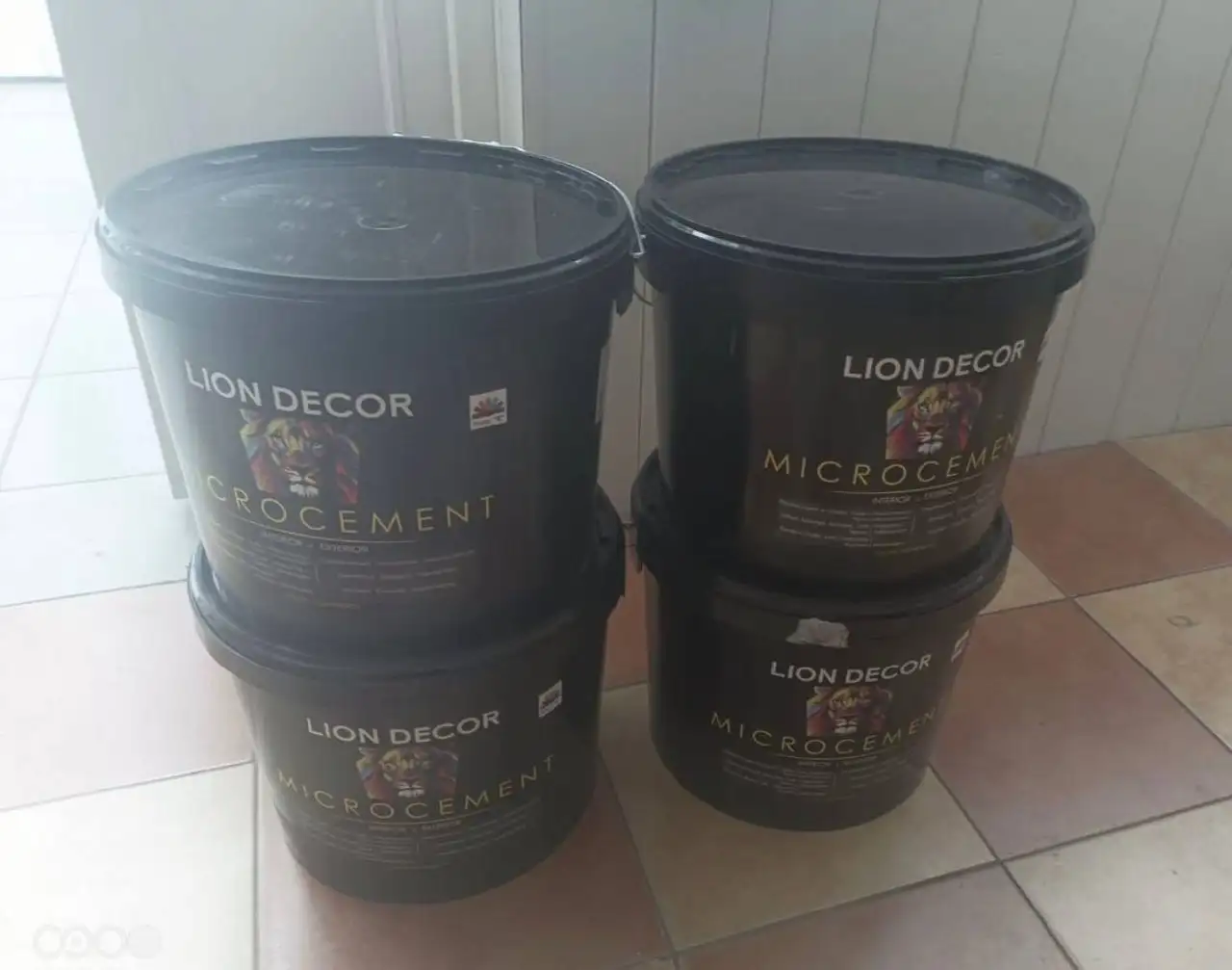 Травертин и микроцемент от производителя - Отделочные материалы (Строительные материалы) в Краснодар