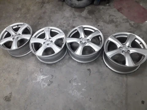 Продам диски 17 дюймов - Запчасти в Иркутск