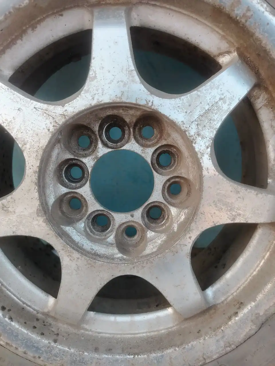 Продам комплект летних колес 185/70 R14 Свердовка