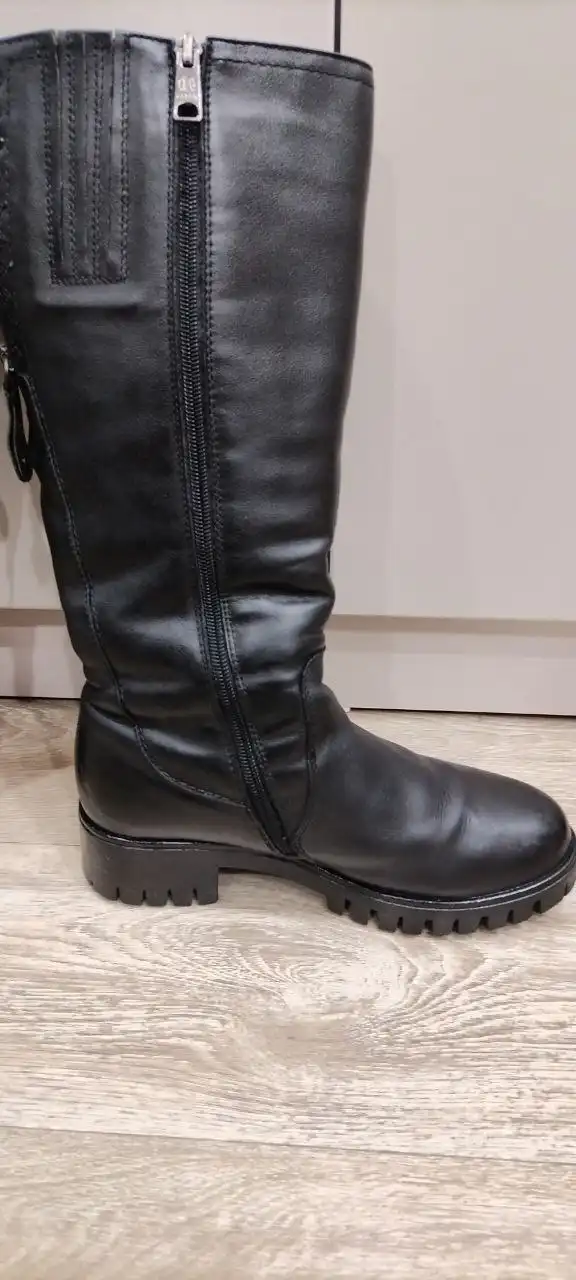 Зимние сапоги Baden черные кожаные размер 38