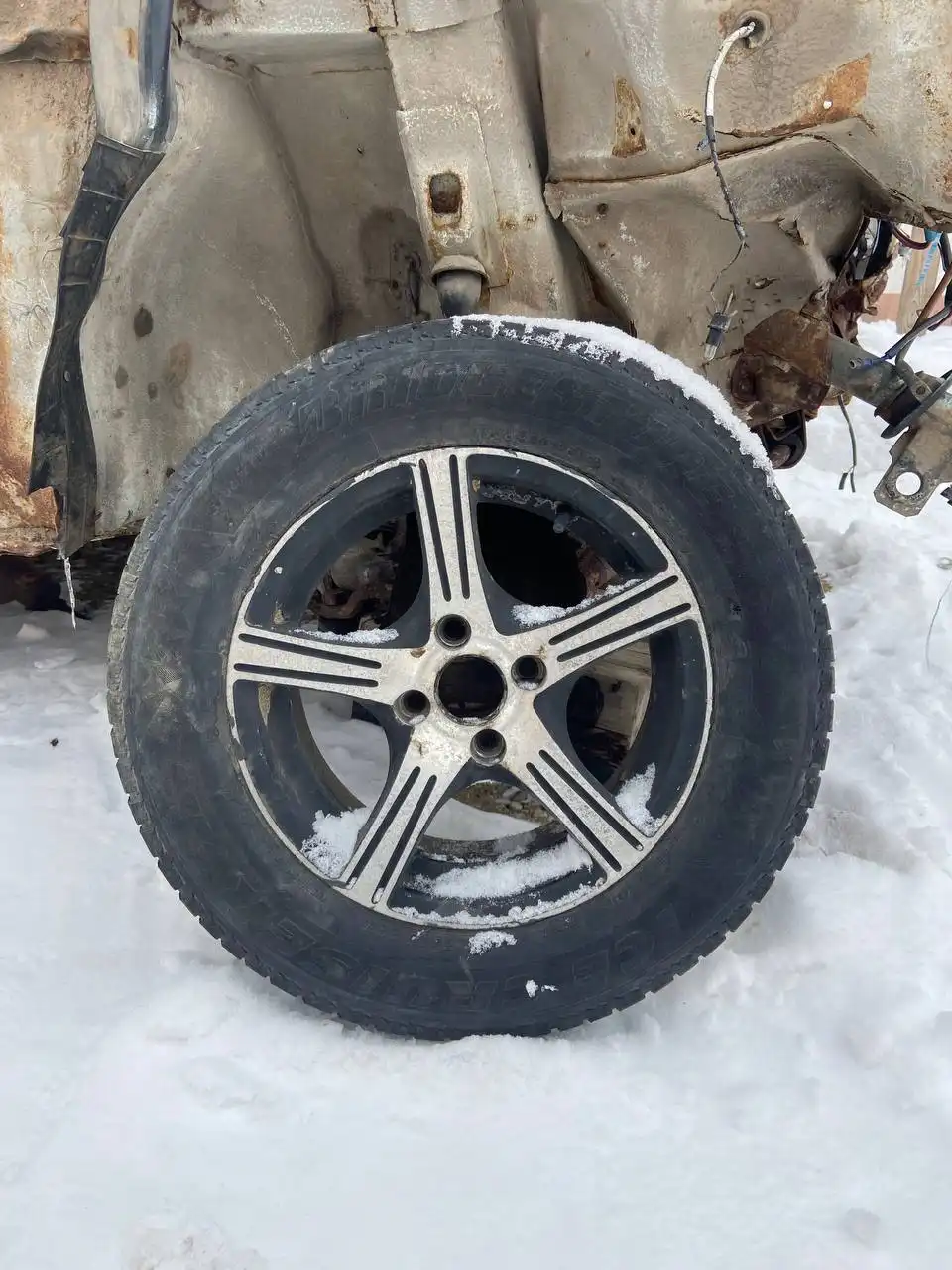 Продам литье R14