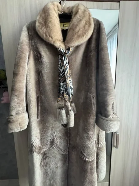 Мутоновая шуба с норковым воротником - Одежда в Иркутск