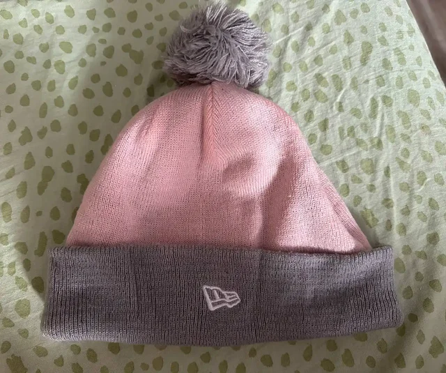 Продажа головных уборов и наушников в Иркутске - Одежда в Иркутск