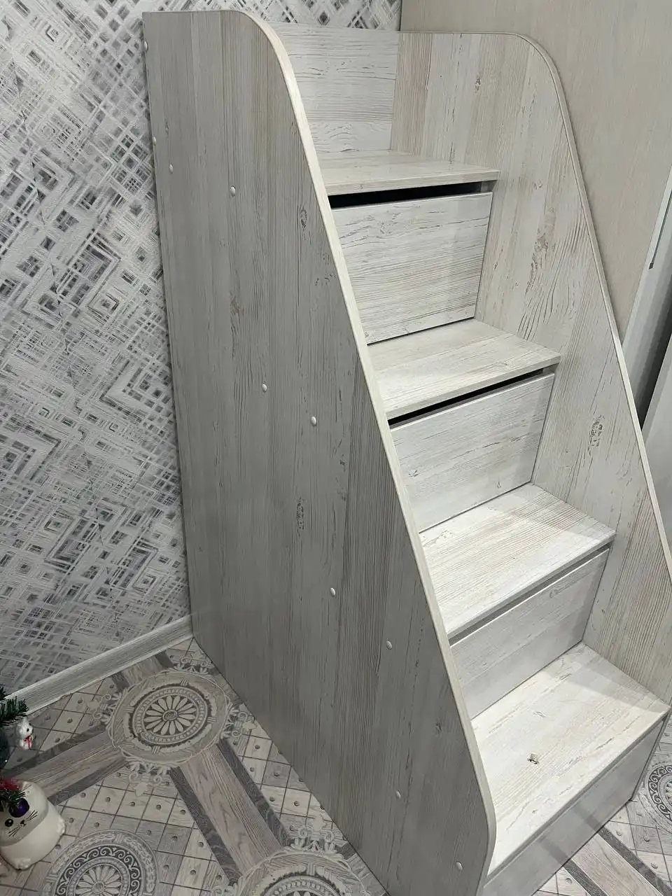 Продам лестница комод в идеальном состоянии - Мебель (Для дома и дачи) в Иркутск