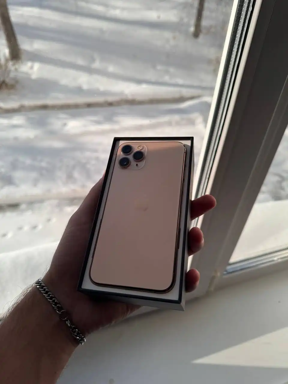 Продам iPhone 11 256GB в отличном состоянии - Смартфоны (Электроника) в Иркутск