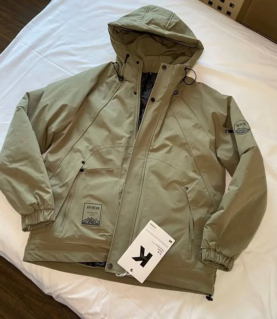 Продам мужскую новую куртку демисезонную - Одежда в Иркутск