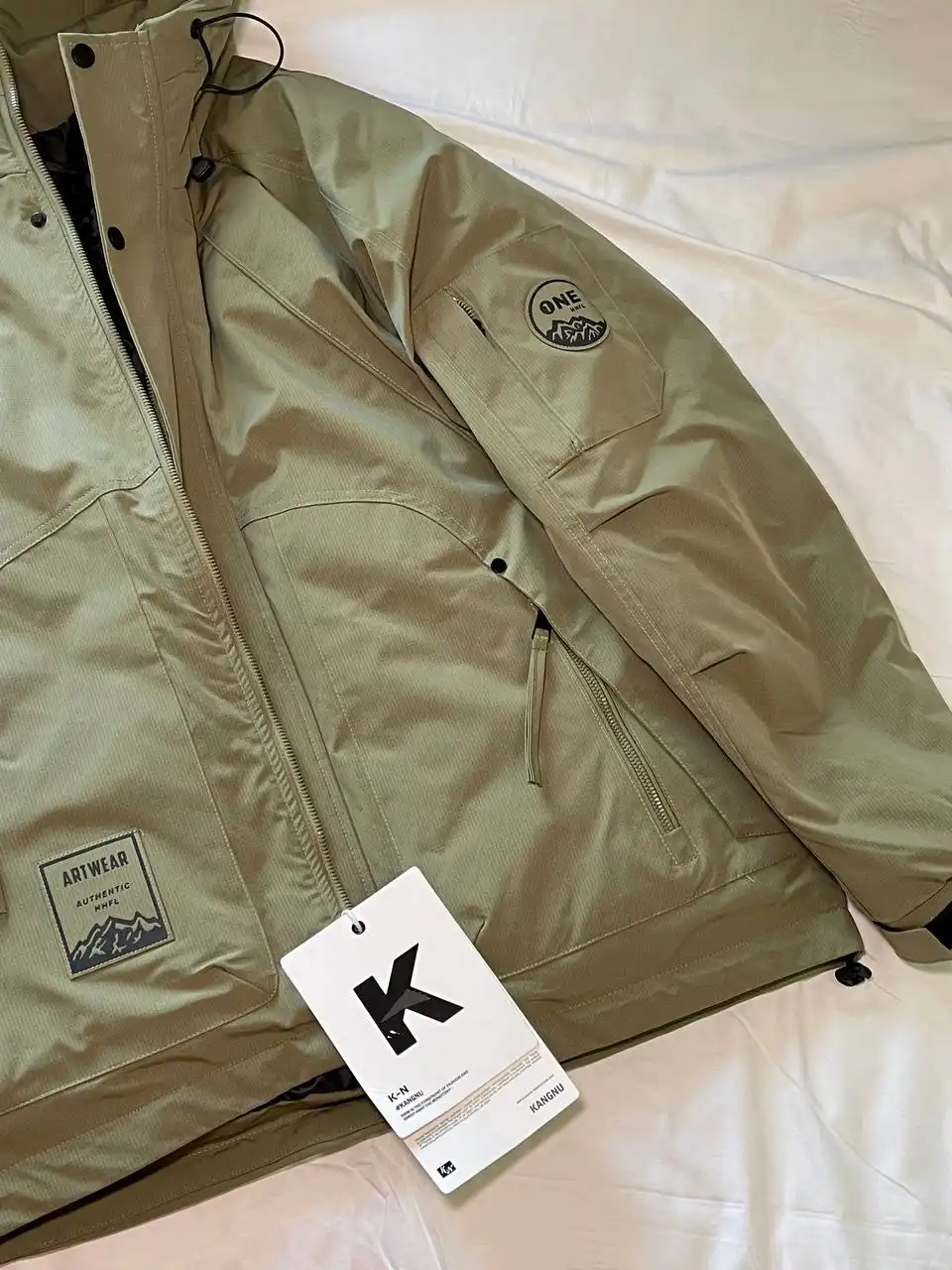 Продам мужскую новую куртку демисезонную - Верхняя одежда (Одежда) в Иркутск