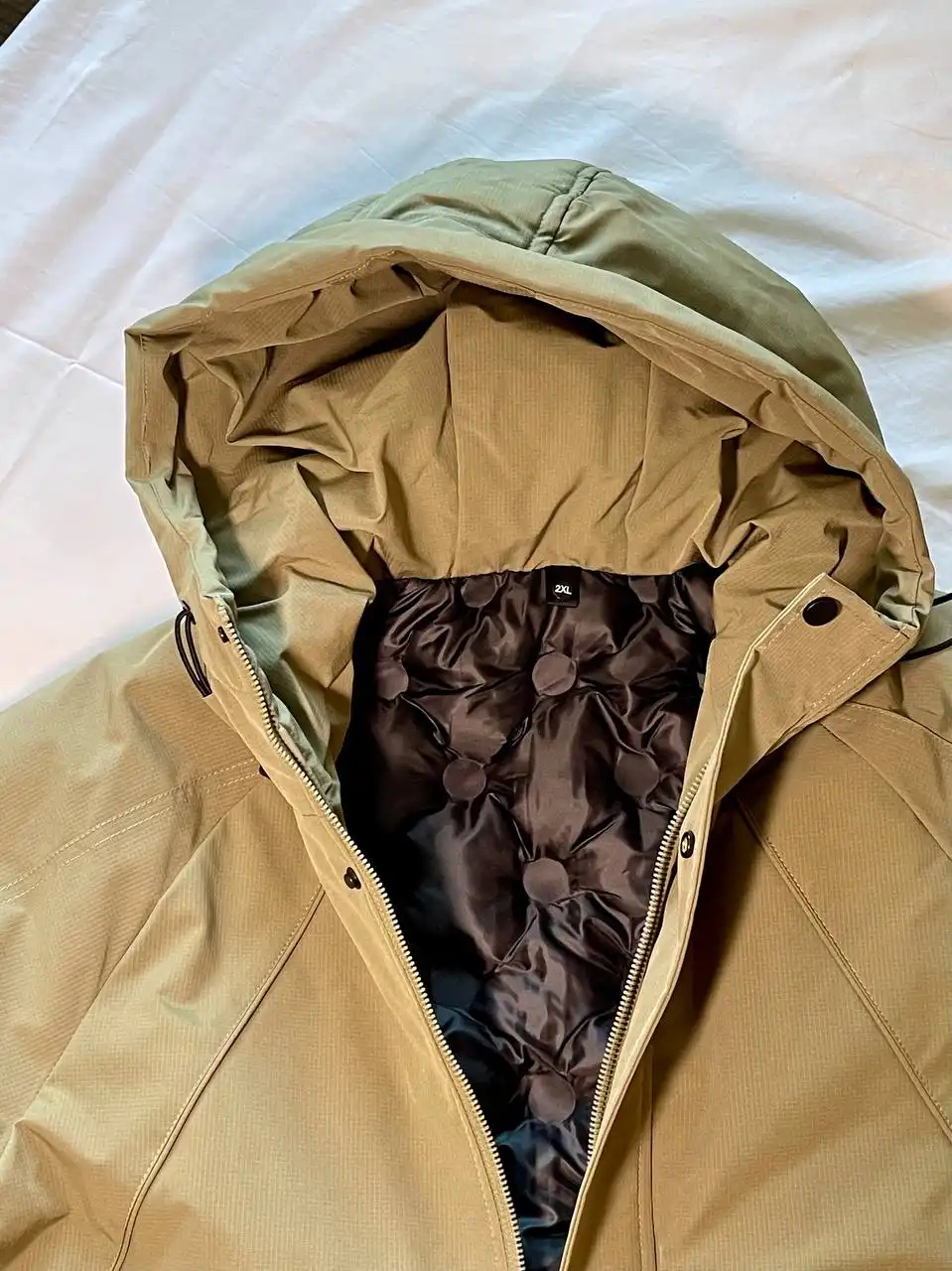 Продам мужскую новую куртку демисезонную - Верхняя одежда (Одежда) в Иркутск