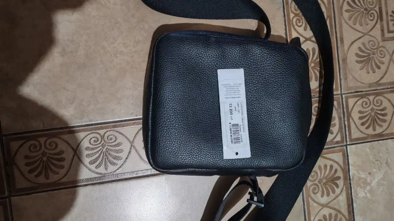 Продам барсетку Calvin Klein оригинал - Аксессуары (Одежда) в Иркутск
