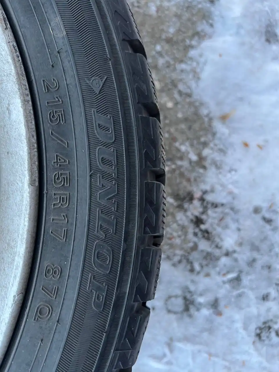 Продажа резины Dunlop Winter Maxx WM02 215/45 R17 87Q - Шины и диски (Авто) в Иркутск