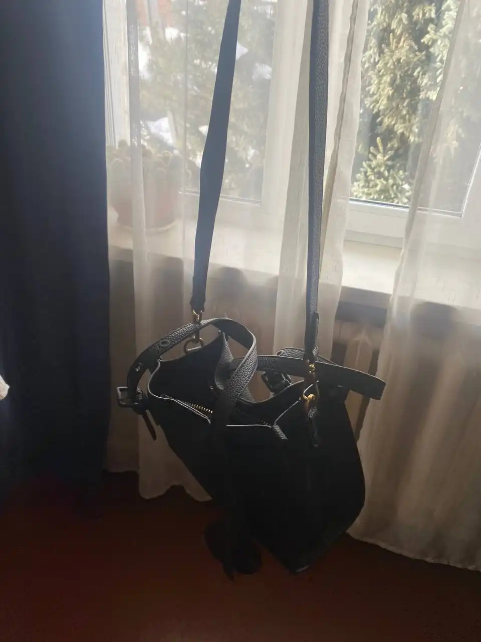 Продажа женской одежды, обуви и аксессуаров - Женская одежда и обувь (Одежда) в Иркутск