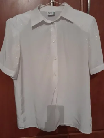 Блузка белая идеальное состояние размер 36 - Одежда в Иркутск