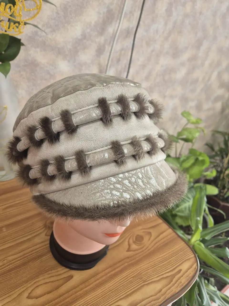 Головные уборы из кожи, фетра и замши - Головные уборы (Одежда) в Иркутск