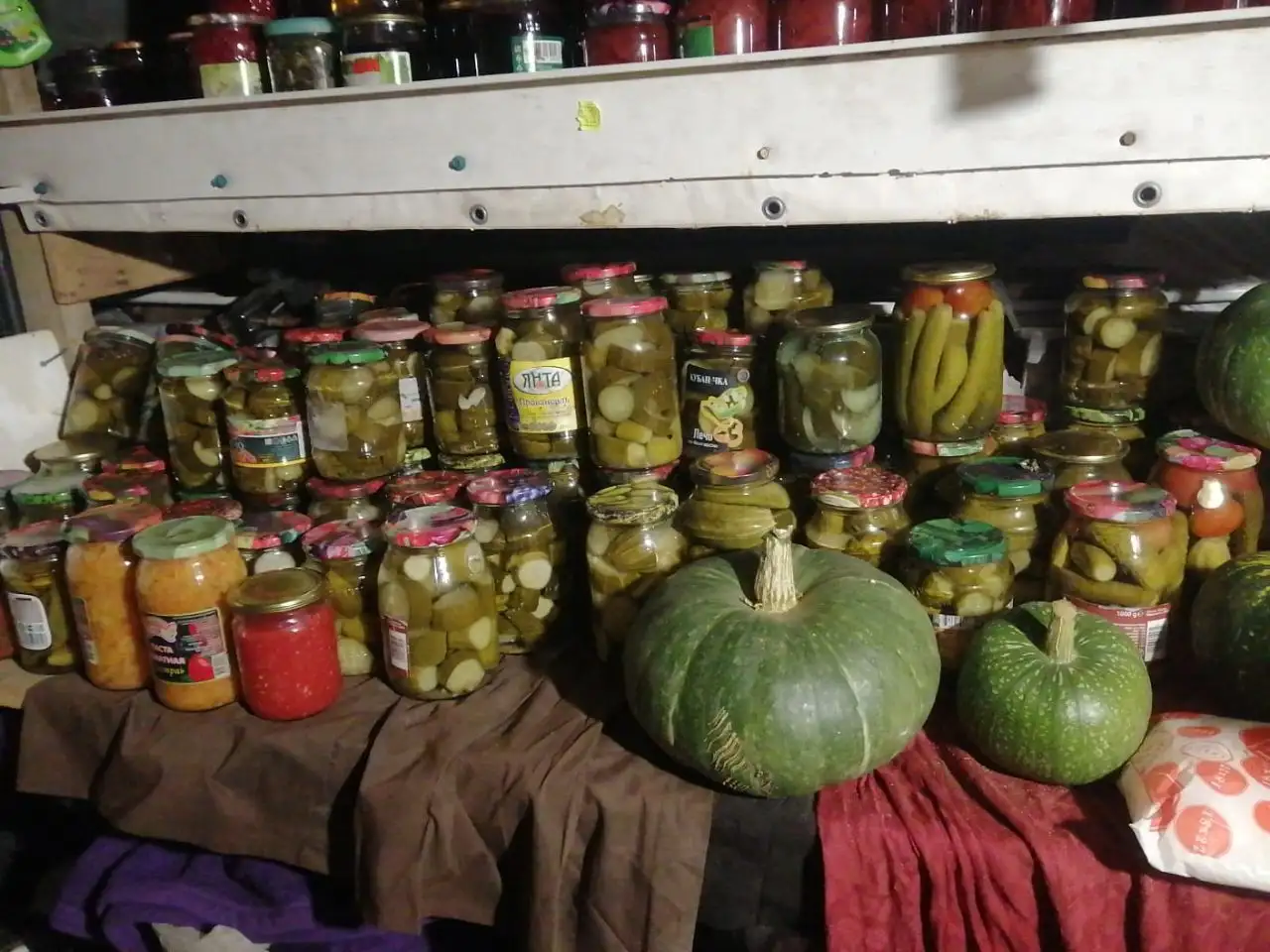 Домашние соленья и комнатные цветы - Продукты питания (Барахолка) в Иркутск