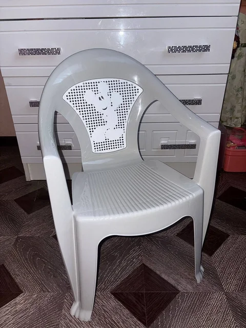 Детский стул и стол - частное объявление в Иркутск