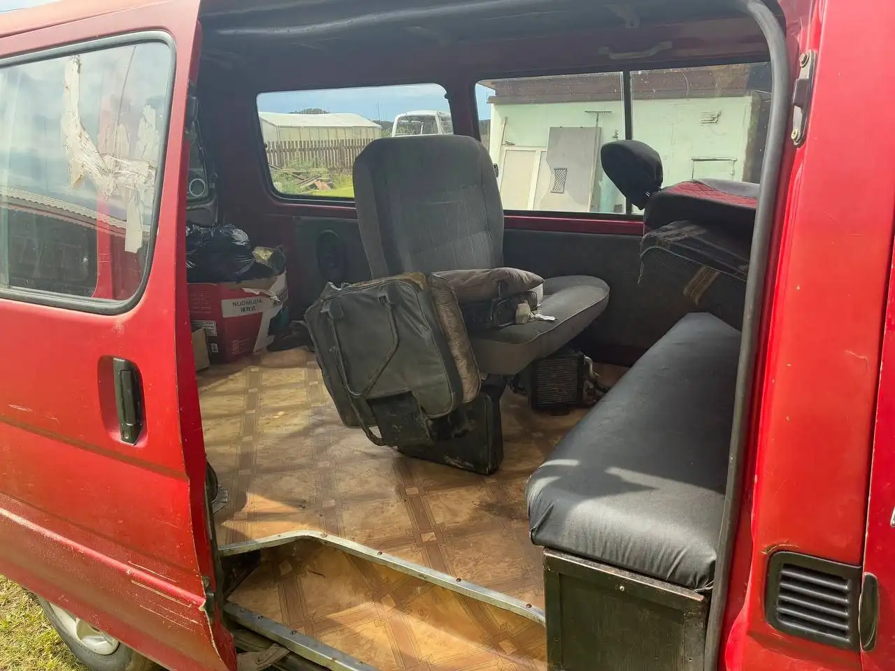 Продам Тойота хайс с документами категории Б - Минивэны и микроавтобусы (Авто) в Усть-Ордынский