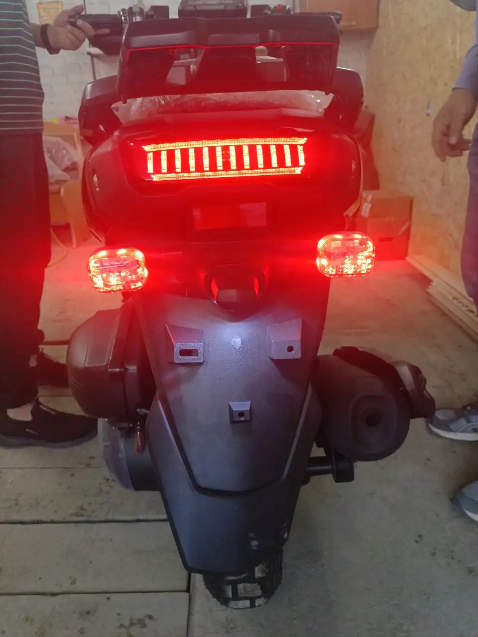 Продам новый скутер 150сс с документами на 49сс - Мототехника (Авто) в Иркутск