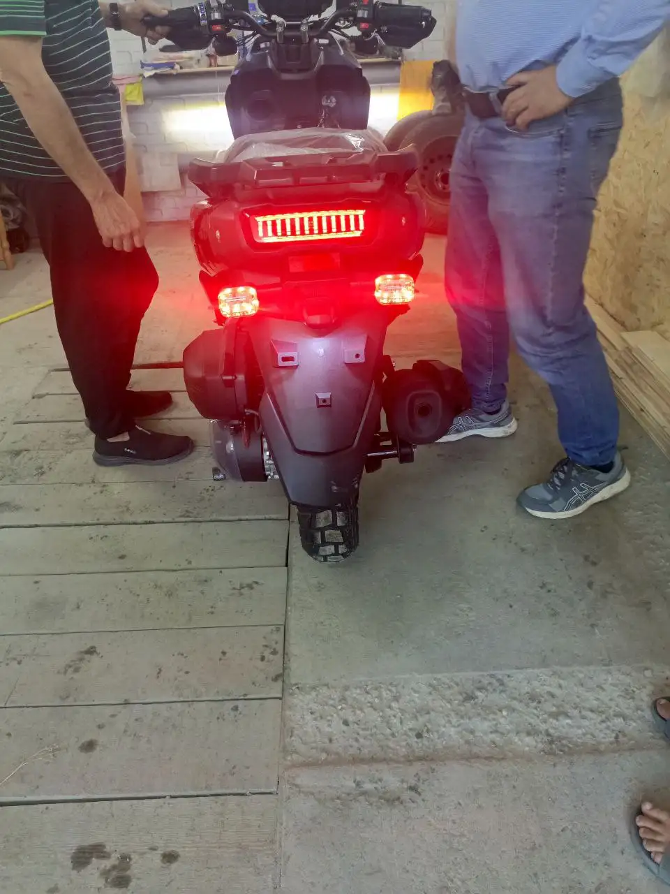 Продам новый скутер 150сс с документами на 49сс - Мототехника (Авто) в Иркутск