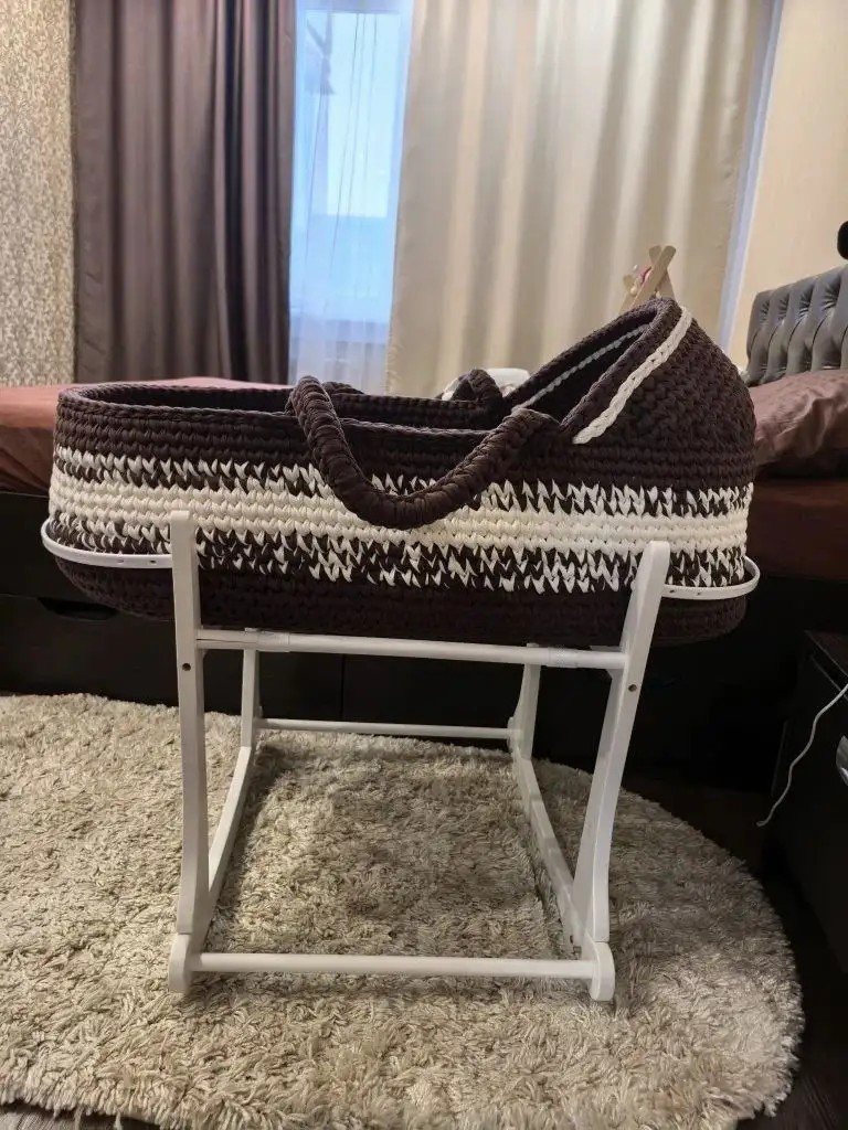 Люлька для новорождённого с подставкой и качалкой - Люльки и кроватки (Товары для детей) в Иркутск