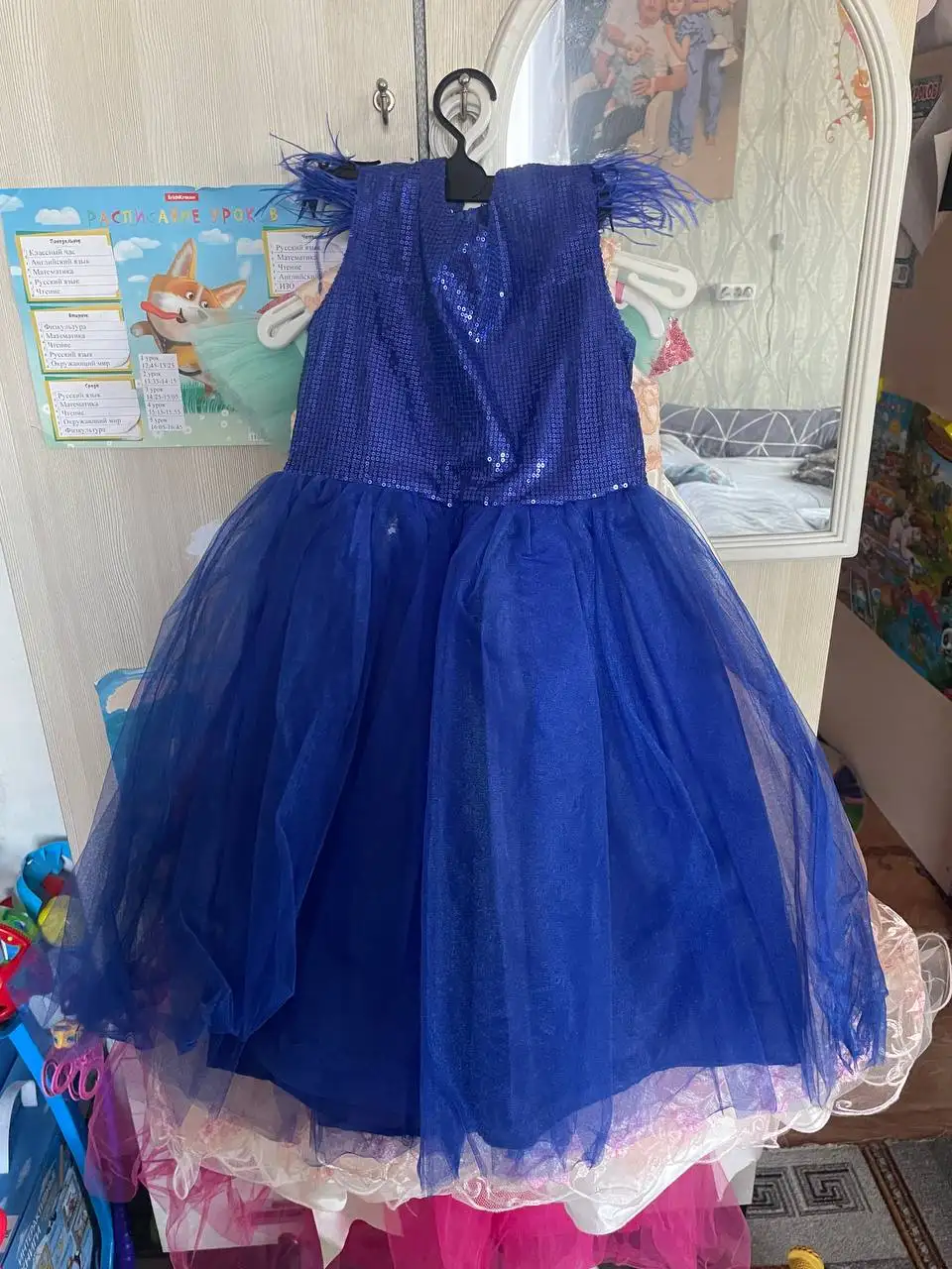 Платье на стройную девочку 128 см - Детская одежда (Одежда) в Иркутск