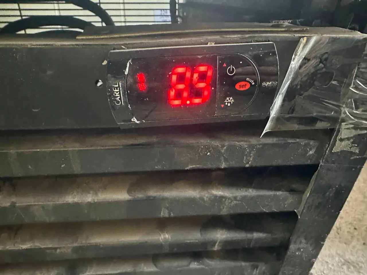 Продам холодильный шкаф - Холодильное оборудование (Для дома и дачи) в Ангарск