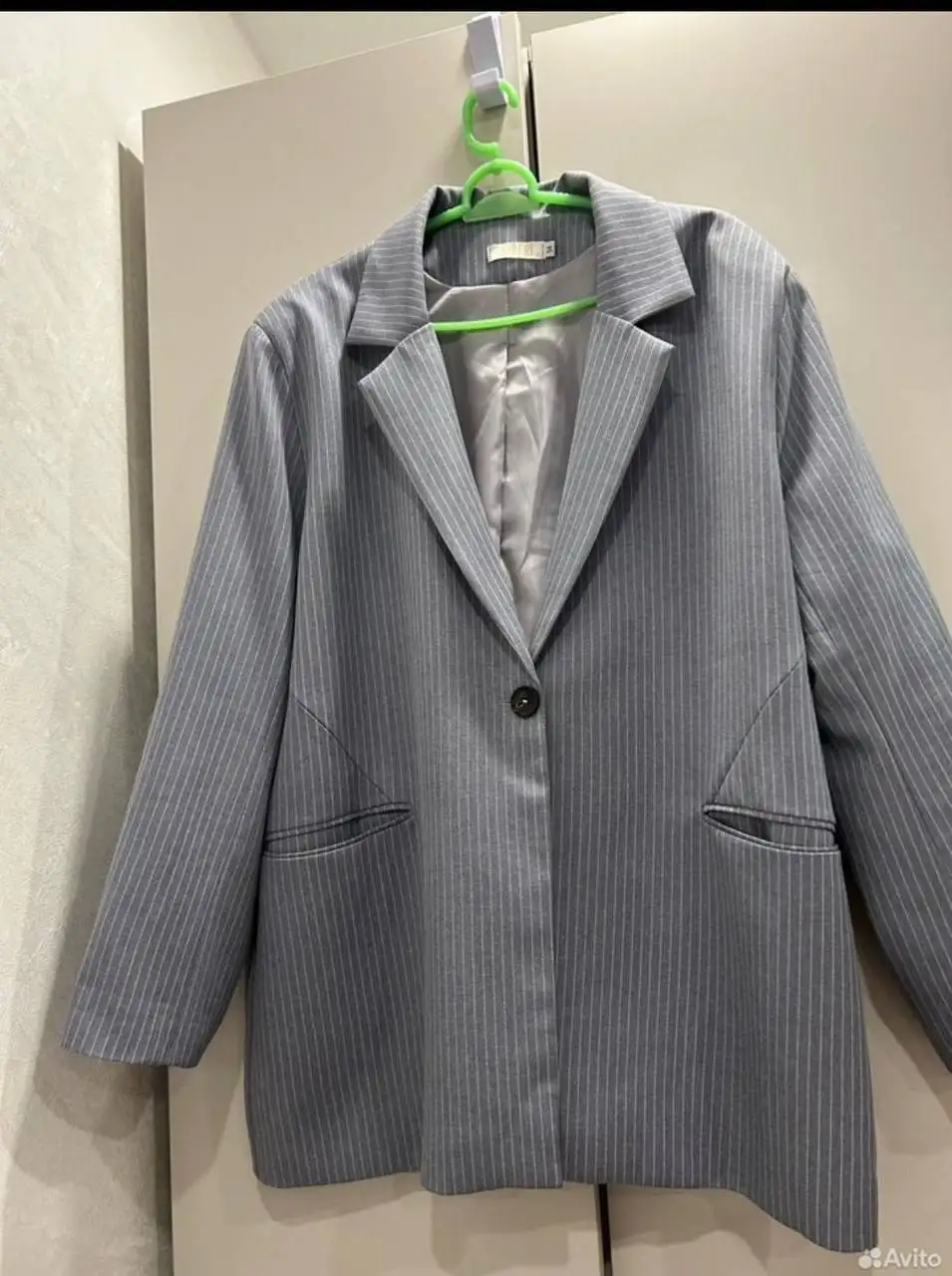 Продам брючный костюм женский размер 54 - Женская одежда (Одежда) в Иркутск