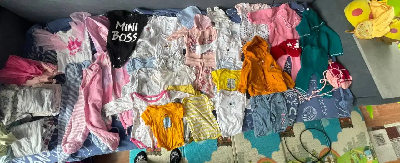 Комбинезон плюшевый для новорожденного р.50/56 с шапочкой в подарок - Одежда для новорожденных (Товары для детей) в Иркутск