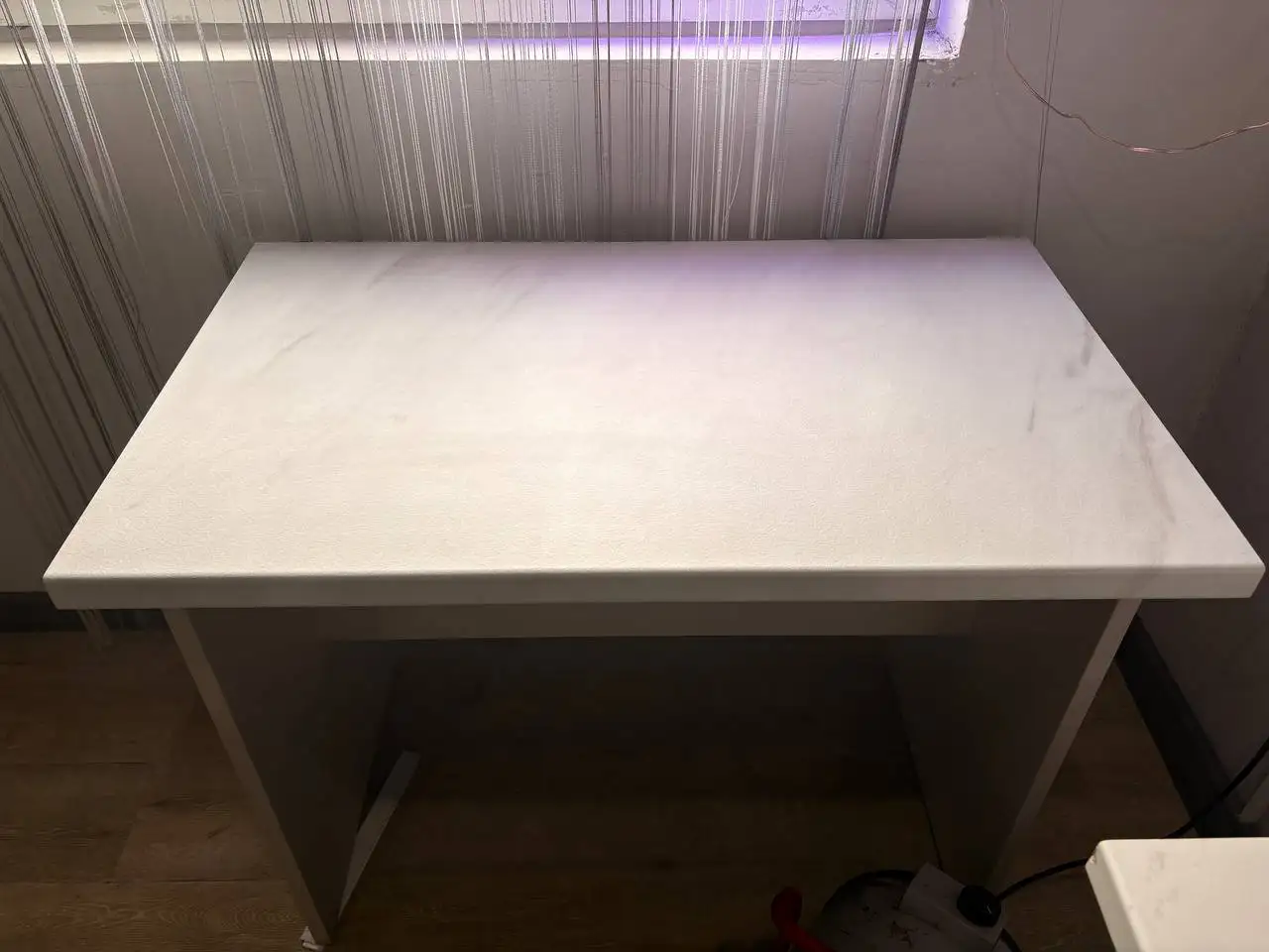 Продажа двух столов - Мебель (Для дома и дачи) в Иркутск