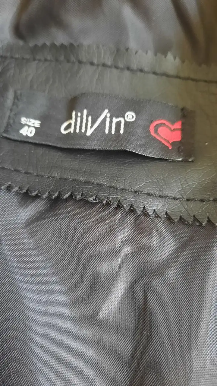 Куртка производства Турция, размер 42/44 - Верхняя одежда (Одежда) в Иркутск