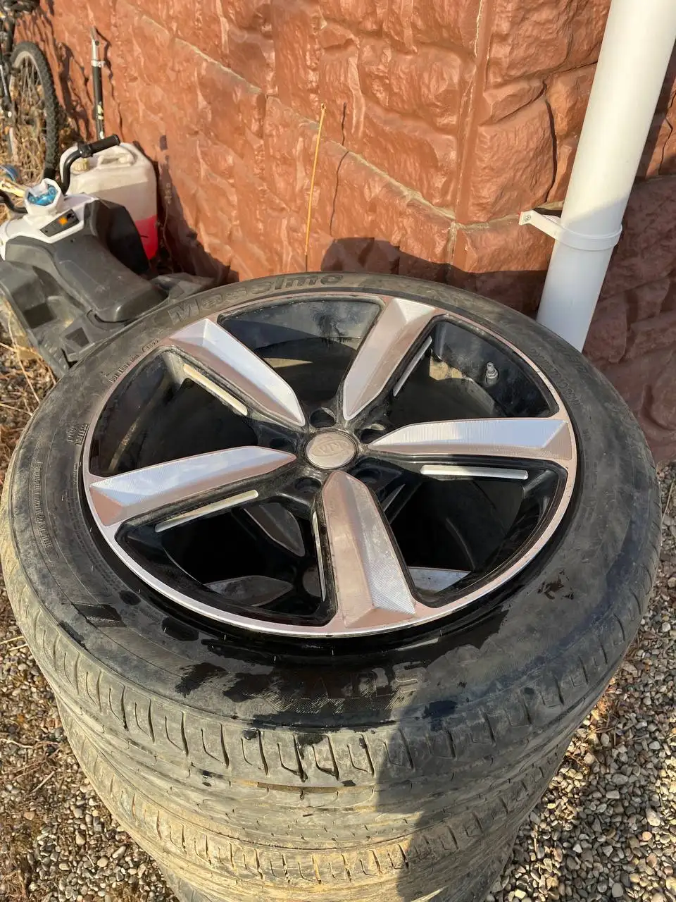 Продажа колес Koko Kuture sl534 с резиной Massimo Vito SUV - Запчасти (Авто) в Иркутск