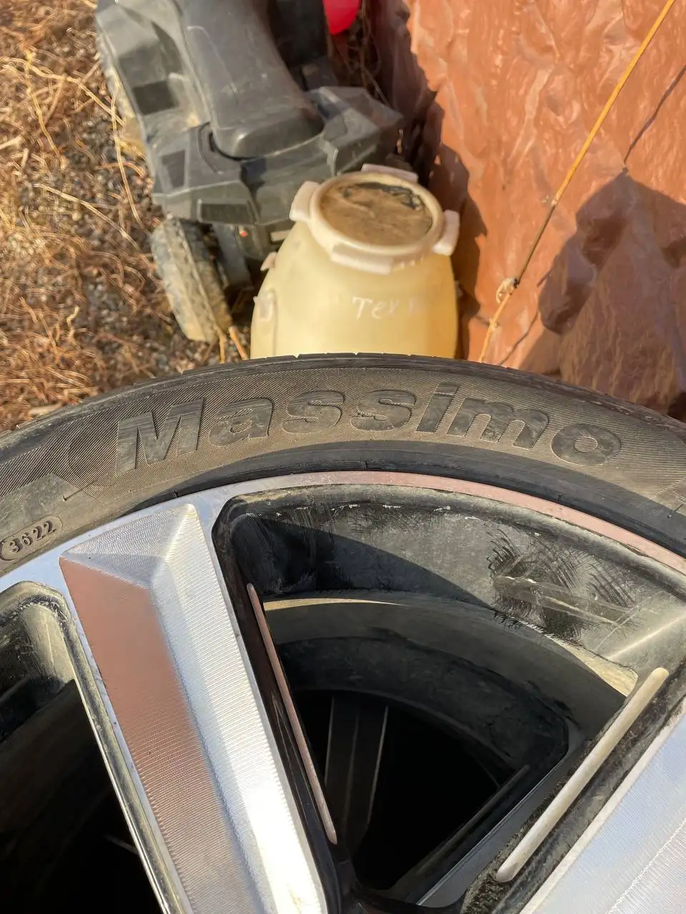 Продажа колес Koko Kuture sl534 с резиной Massimo Vito SUV - Запчасти (Авто) в Иркутск