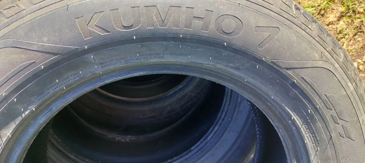 Продам 5 шин 265/60/18 - Шины (Авто) в Иркутск