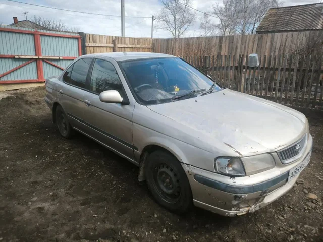 Обмен Nissan Sunny 2001 - Легковые авто в Иркутск