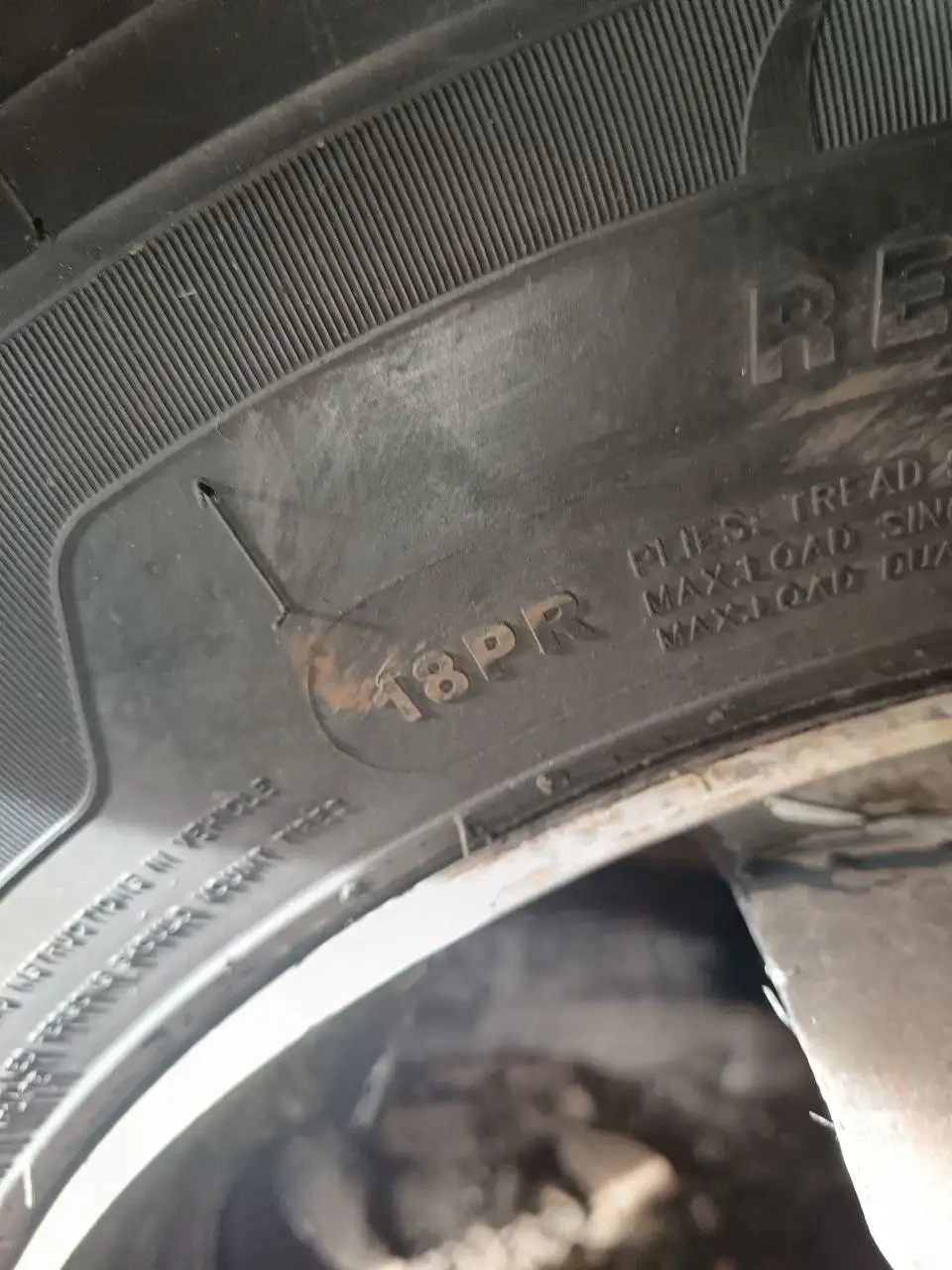 Грузовой балон Sailun 215/75 R17 5 тоник - Шины и диски (Авто) в Иркутск