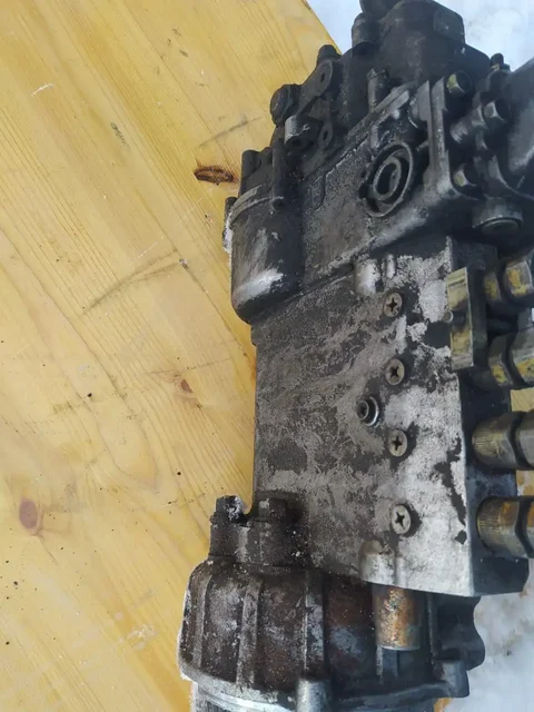 ТНВД от Mitsubishi Canter - Авто в Неизвестно