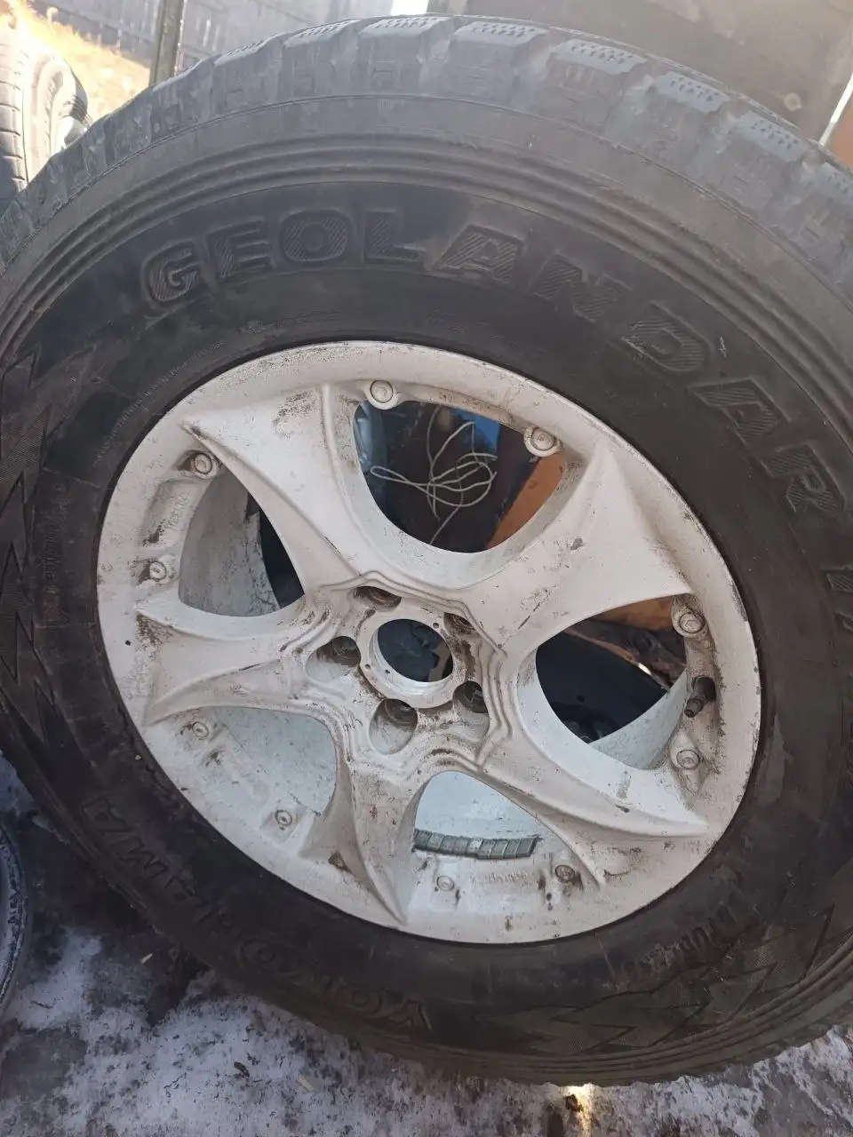 Продается комплект литья с резиной 285/65 R17 - Шины и диски (Авто) в Иркутск