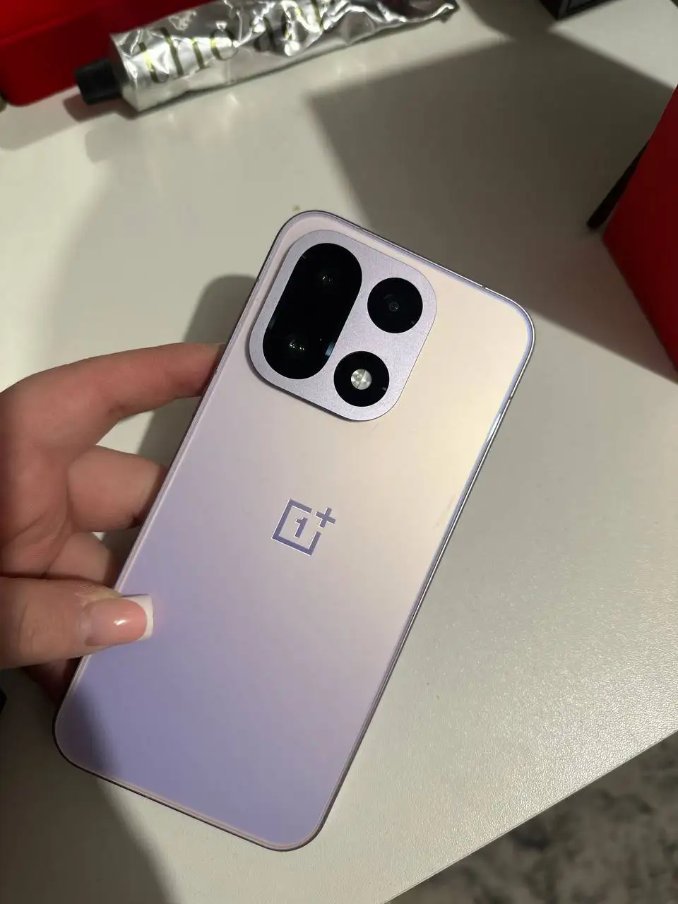 Продам OnePlus 15 256GB - Мобильные телефоны (Электроника) в Москва