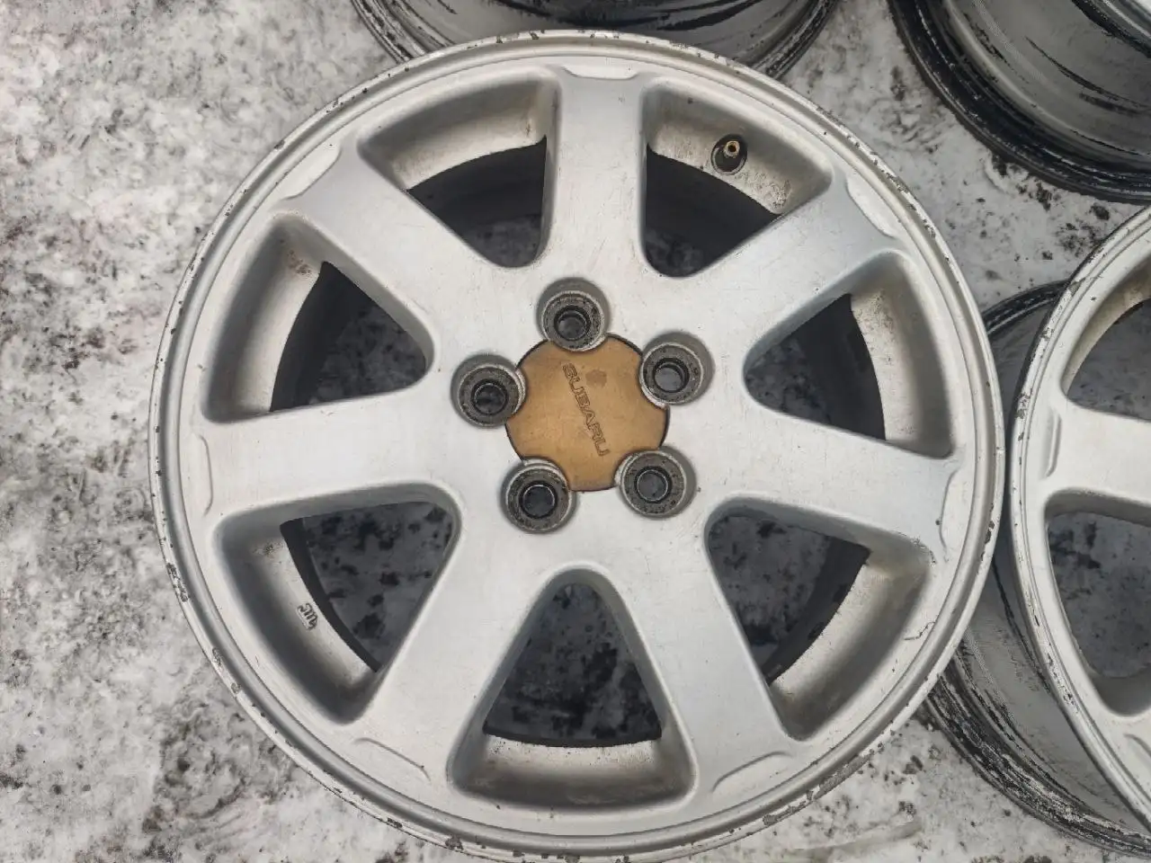 Литье Subaru R15 5x100 - Колеса и шины (Авто) в Иркутск