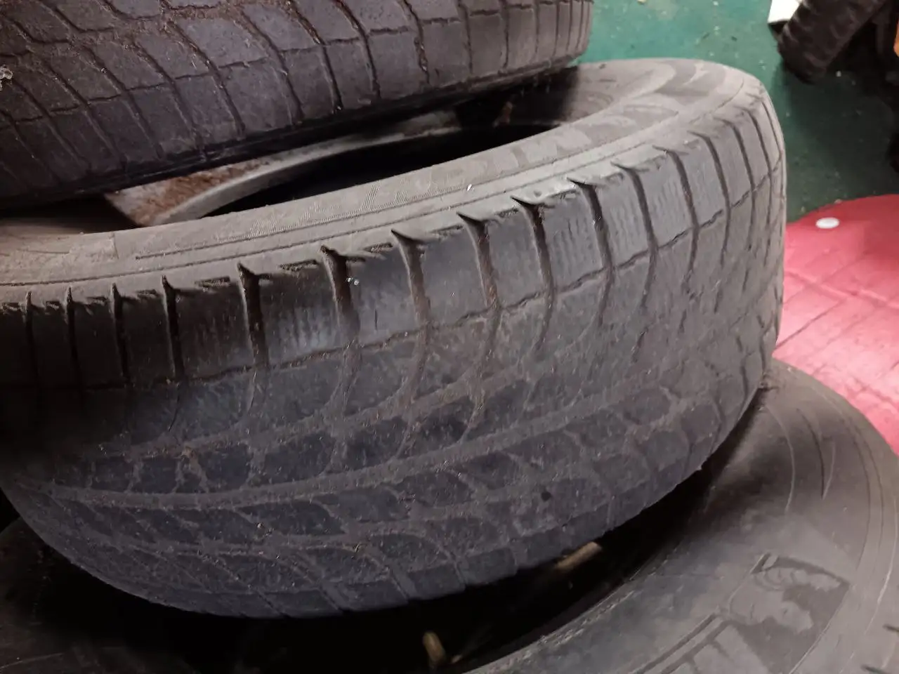 Комплект резины Michelin 265/75 R16 - Шины и диски (Авто) в Иркутск