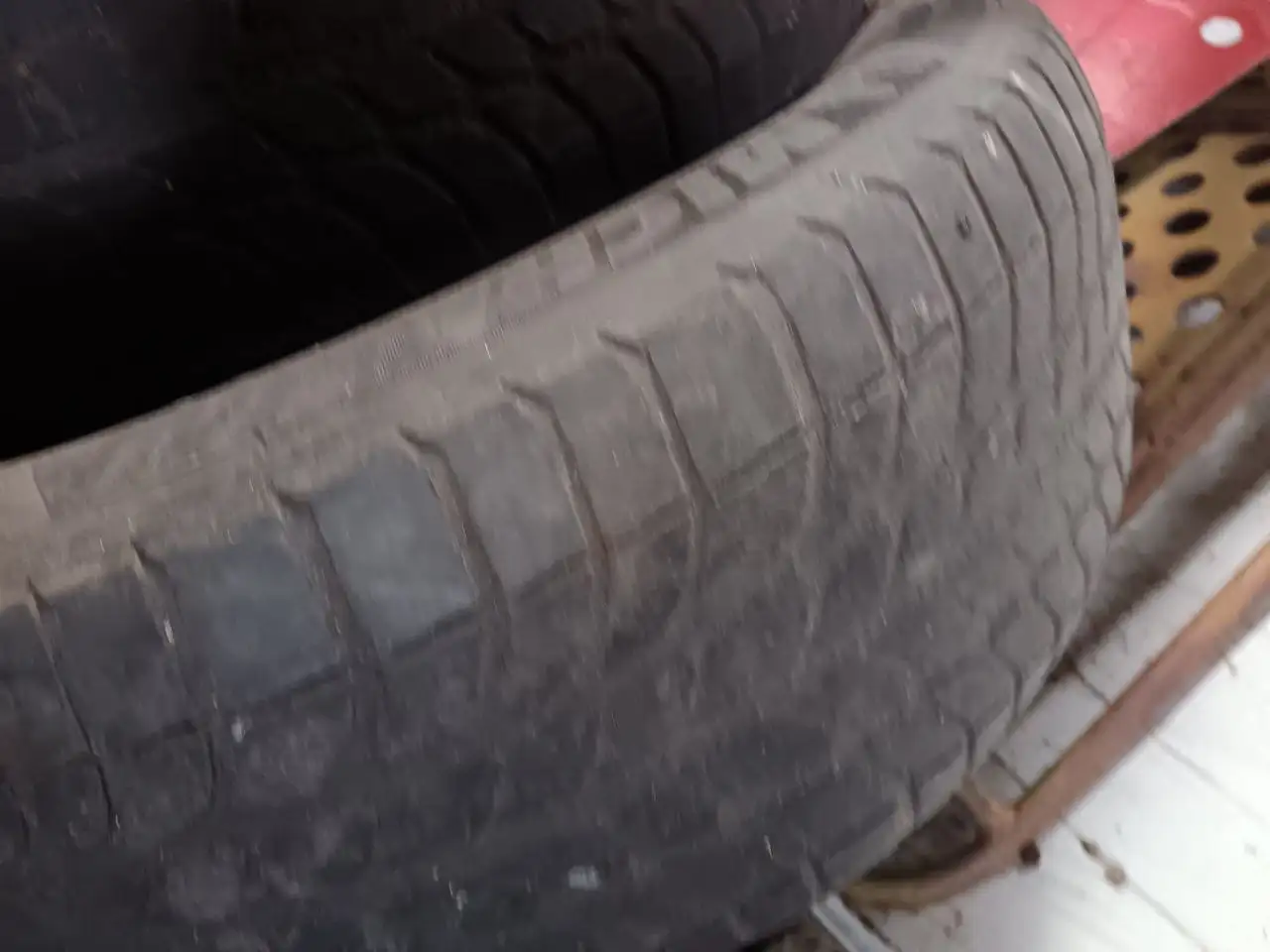 Комплект резины Michelin 265/75 R16 - Шины и диски (Авто) в Иркутск