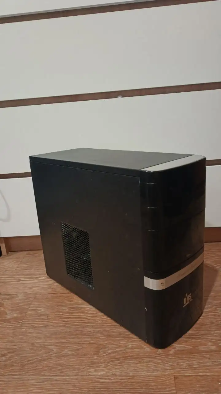 Системный блок i5 с монитором 22" - Настольные компьютеры и мониторы (Электроника) в Иркутск
