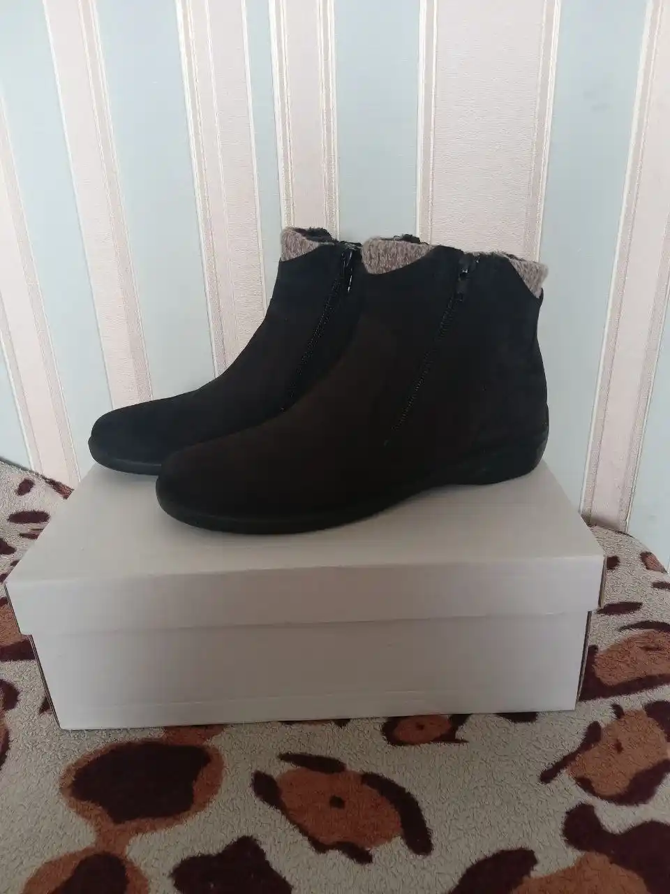 Новые туфли из натурального нубука 38 размер - частное объявление в Иркутск