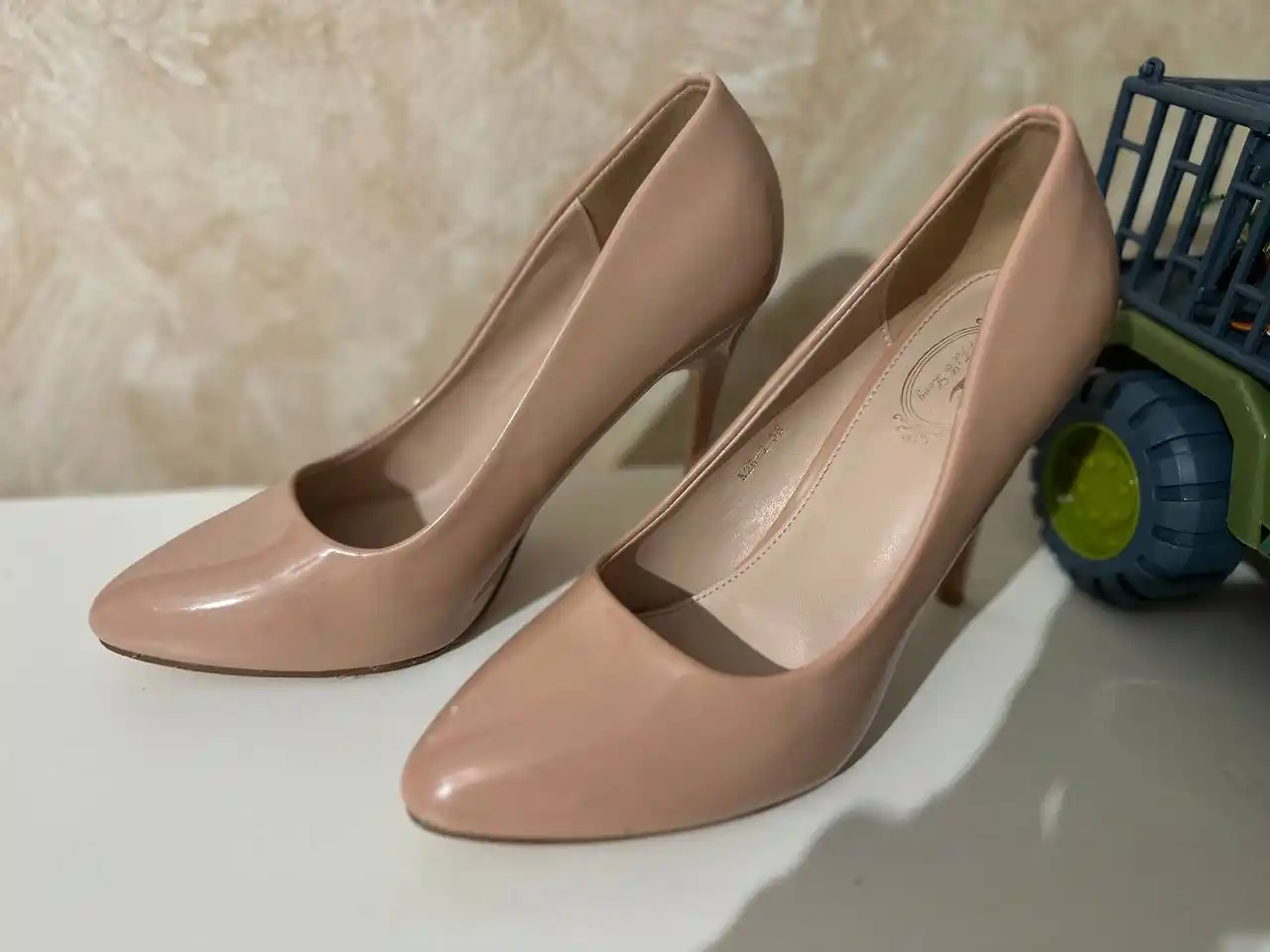 Туфли женские 38р - частное объявление в Иркутск