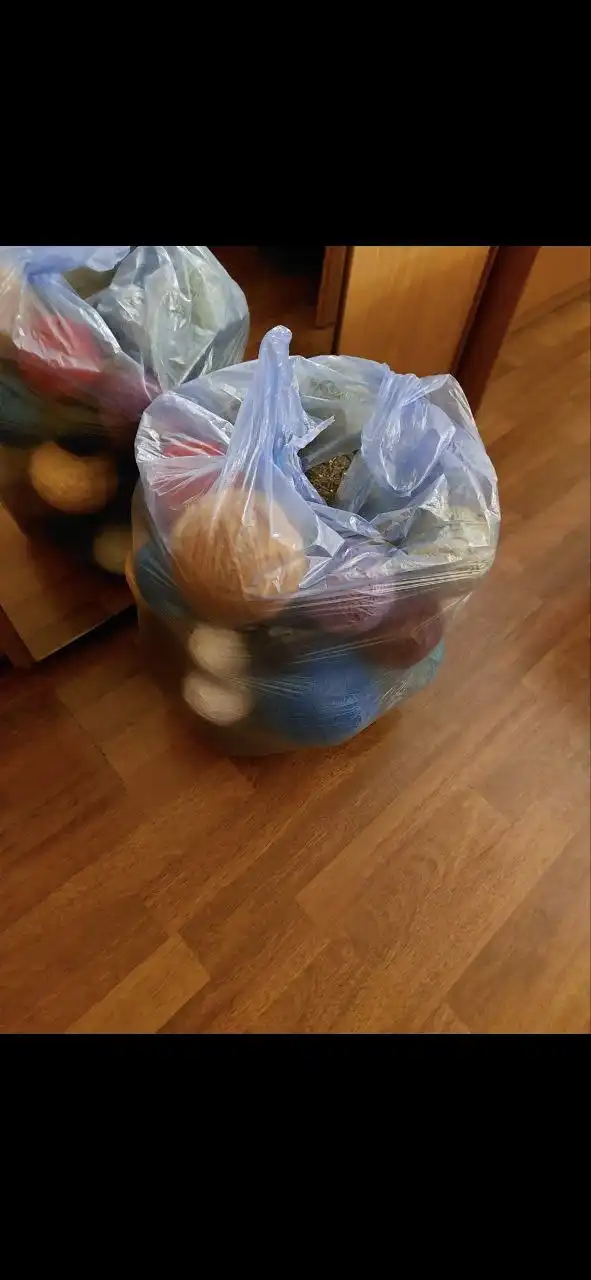 Пакет пряжи для рукоделия