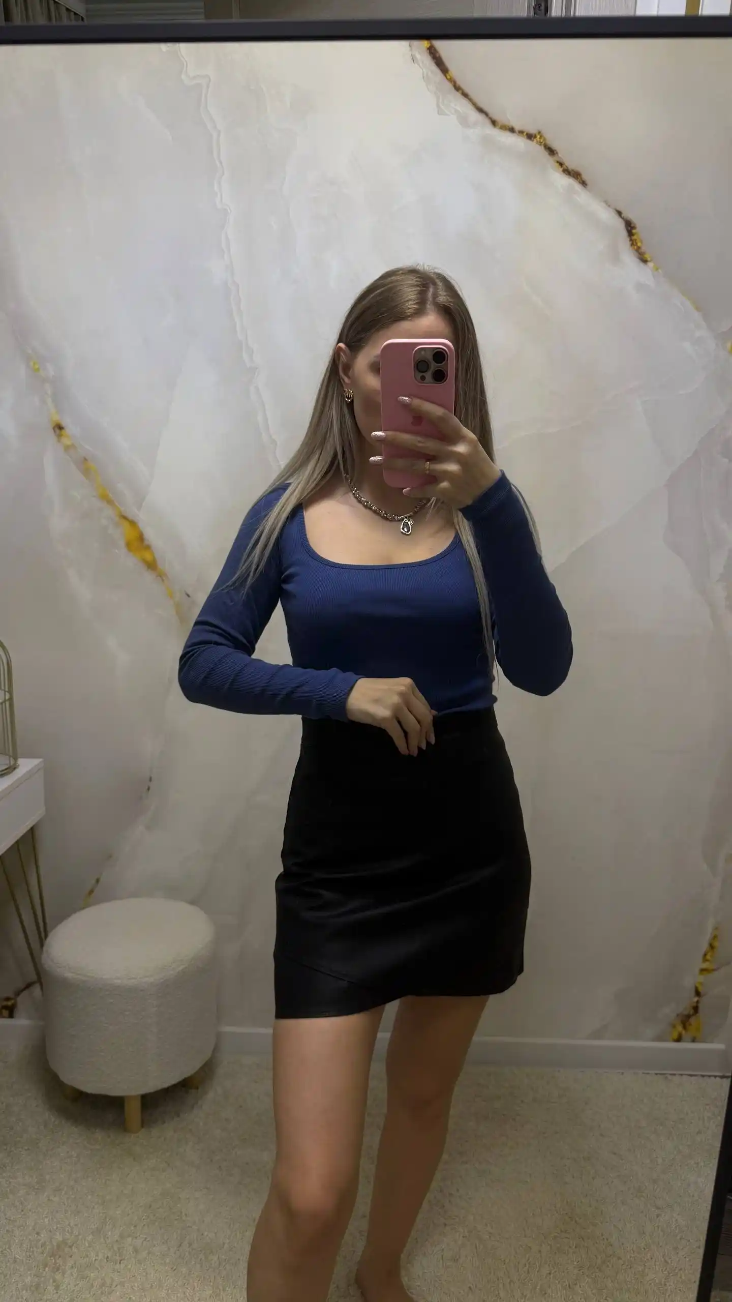 Продам одежду размер 42-44 - Одежда в Орск-Новотроицк