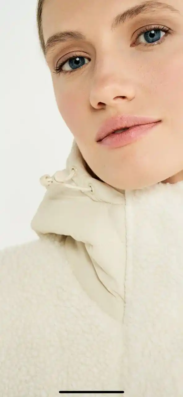 Куртка O'stin 46 размер