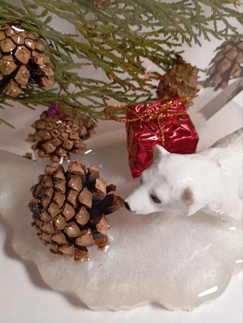 Новогодняя экспозиция из эпоксидной смолы 'Новый год в лесу'