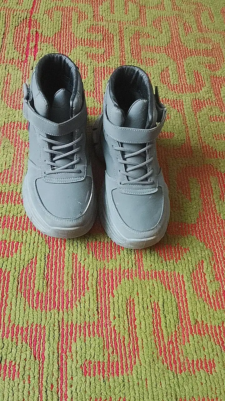 Зимние кроссовки женские размер 39