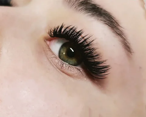 Наращивание ресниц в Новотроицке - частное объявление в Новотроицк