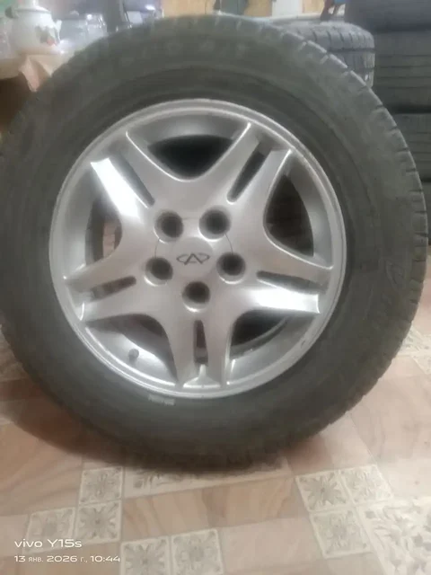 Продам летнюю резину на дисках Виатти Боско А/Т - Авто в Орск